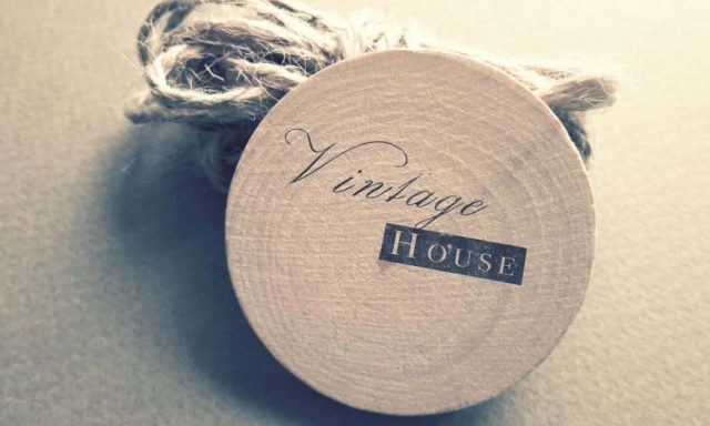 ΣΑΜΙΩΤΑΚΗΣ ΕΜΜΑΝΟΥΗΛ – VINTAGE HOUSE – ΑΝΑΠΑΛΑΙΩΣΕΙΣ ΕΠΙΠΛΩΝ ΗΡΑΚΛΕΙΟ ΚΡΗΤΗΣ