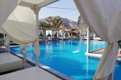 JOJO SANTORINI ΒEACH BAR – ΕΜΠΟΡΕΙΟ ΣΑΝΤΟΡΙΝΗ ΚΥΚΛΑΔΕΣ