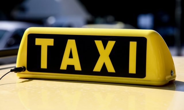 ΜΑΡΚΟΥΛΑΚΗΣ ΜΑΝΩΛΗΣ TAXI KEA – ΤΑΞΙ – ΡΑΔΙΟΤΑΞΙ – ΚΕΑ ΚΥΚΛΑΔΕΣ