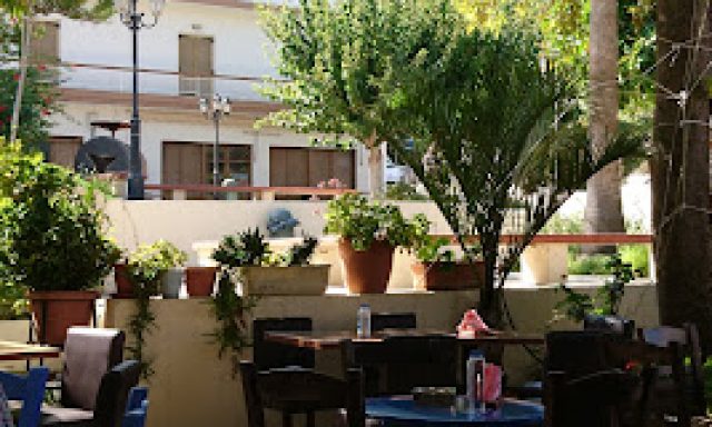 ΜΑΣΣΑΡΟΣ ΓΕΩΡΓΙΟΣ – SNACK BAR MASSAROS – ΙΕΡΑΠΕΤΡΑ ΛΑΣΙΘΙ ΚΡΗΤΗ