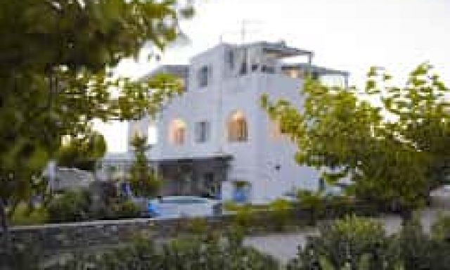 EVI ROOMS – ΠΑΡΟΣ ΛΑΝΤ ΕΕ – ΕΝΟΙΚΙΑΖΟΜΕΝΑ ΔΩΜΑΤΙΑ – ΑΛΥΚΗ ΠΑΡΟΥ ΚΥΚΛΑΔΩΝ