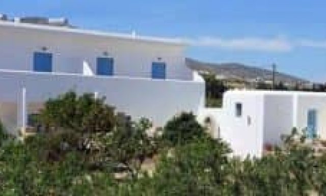 ΓΕΜΕΛΙΑΡΗ ΓΕΩΡΓΙΑ – FLORA HOTEL – ΞΕΝΟΔΟΧΕΙΟ – ΔΡΥΟΣ ΠΑΡΟΣ ΚΥΚΛΑΔΕΣ