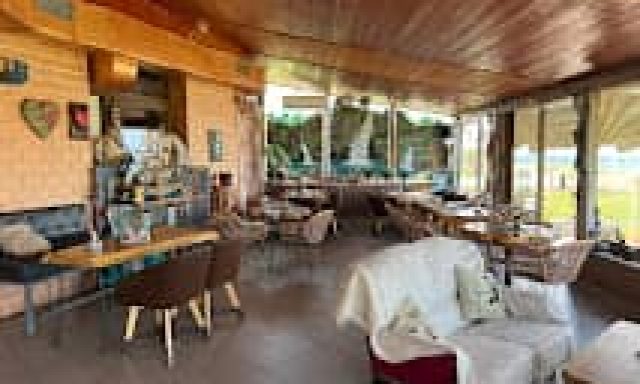 ΧΑΛΚΙΑ ΣΤΥΛΙΑΝΗ – ΚΑΦΕΤΕΡΙΑ CAFE STELLA BY THE SEA – ΠΑΡΑΛΙΑ ΣΩΤΗΡΙΤΣΑ ΛΑΡΙΣΑ