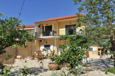 ΜΑΣΤΟΡΑΣ ΦΩΤΙΟΣ – ARTHUR HOUSE – ΕΝΟΙΚΙΑΖΟΜΕΝΑ ΔΩΜΑΤΙΑ ΔΙΑΜΕΡΙΣΜΑΤΑ – ΛΟΓΓΟΣ ΠΑΞΟΙ ΚΕΡΚΥΡΑΣ