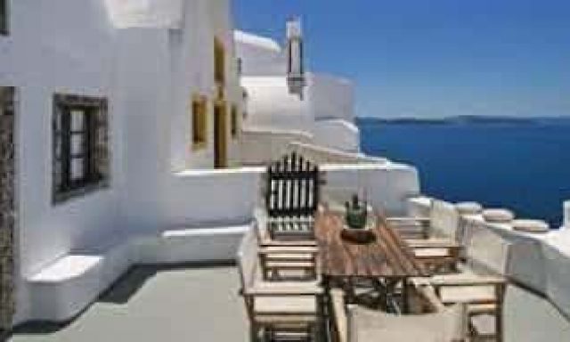 VILLA MARINA – ΜΑΡΙΑ ΦΟΥΚΑ ΚΑΙ ΣΙΑ ΕΕ – ΕΝΟΙΚΙΑΖΟΜΕΝΑ ΔΩΜΑΤΙΑ ΟΙΑ ΣΑΝΤΟΡΙΝΗ ΚΥΚΛΑΔΕΣ