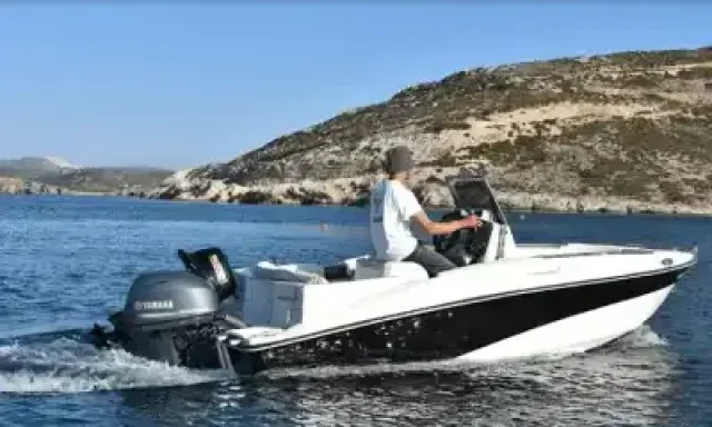 ΚΟΛΙΑΡΑΚΗΣ ΒΑΣΙΛΕΙΟΣ – MILOS SEA TOURS BOAT RENTALS – ΕΝΟΙΚΙΑΣΕΙΣ ΣΚΑΦΩΝ – ΜΗΛΟΣ ΚΥΚΛΑΔΩΝ