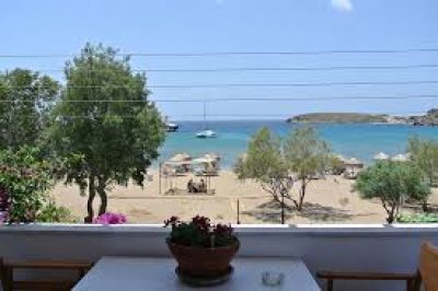 ΜΑΣΤΡΑΝΤΩΝΗΣ ΜΙΧΑΗΛ – ALBATROSS STUDIOS – ΕΝΟΙΚΙΑΖΟΜΕΝΑ ΔΩΜΑΤΙΑ – ΑΝΔΡΟΣ ΚΥΚΛΑΔΕΣ