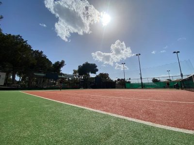 KAVOURI TENNIS CLUB – ΓΗΠΕΔΟ ΤΕΝΝΙΣ – ΒΟΥΛΙΑΓΜΕΝΗ ΑΤΤΙΚΗΣ