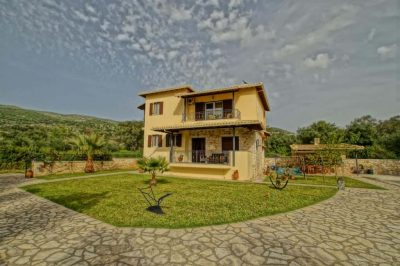 ΚΟΥΛΟΥΡΗ ΜΑΡΙΑ – VILLAS GREGORY – ΕΝΟΙΚΙΑΖΟΜΕΝΑ ΔΩΜΑΤΙΑ – ΣΥΒΟΤΑ ΗΓΟΥΜΕΝΙΤΣΑ ΘΕΣΠΡΩΤΙΑ